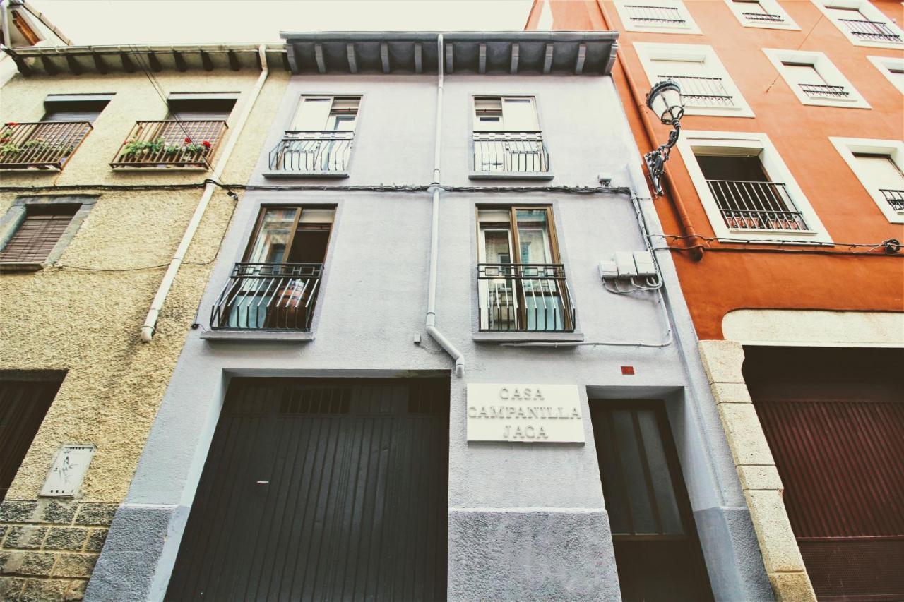 Casa Campanilla Jaca Hotel Exterior foto